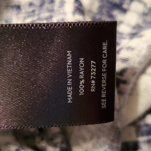 Simply Vera Wang cami - Picture 6 of 7